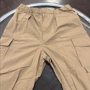 Uniqlo Men's Beige Cargo Pants